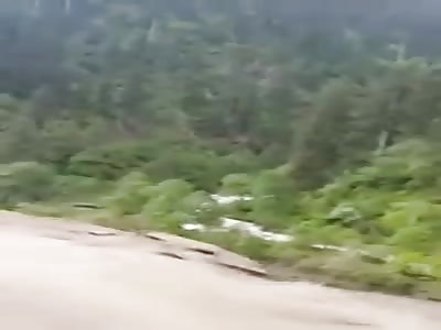 Jeep Falls Off the Cliff During Facebook Live Streaming