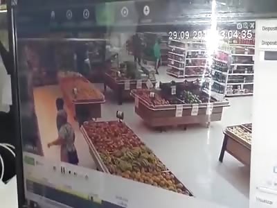 Police Officer Shot and Killed by Hitmen Inside Supermarket