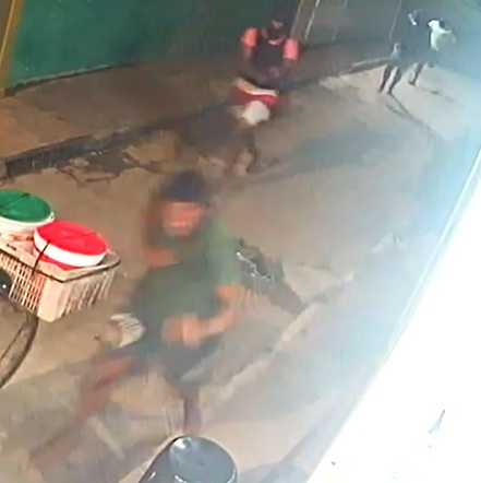 Man Chased, Shot to Death by Three Gunmen In Front of His Home