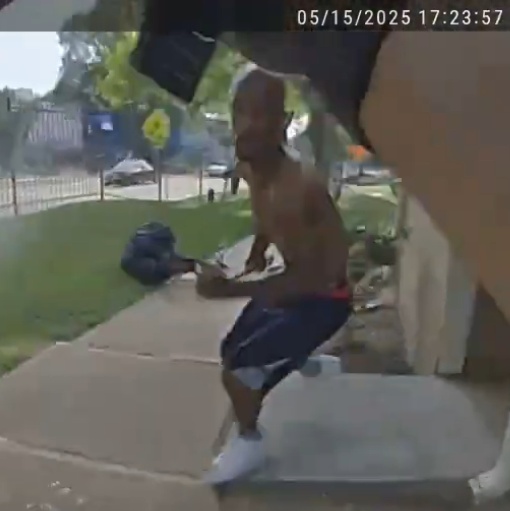 Man Shot, Dies After Charging at Houston Police Officers With Knife