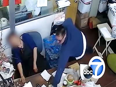 Female Employee Punched In The Face During Violent Armed Robbery!