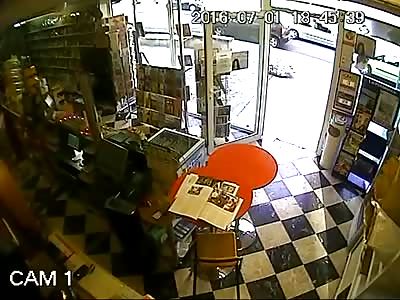 Dog Disarms Robber and Saves His Ownerâ€™s Shop