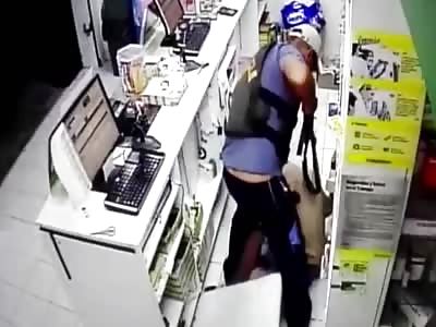 Armed Robbers Busted In The Act