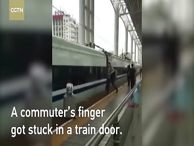  Commuter gets finger stuck in door as train pulls away