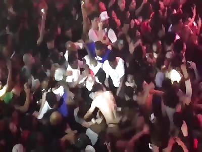 Footage Of Rapper Gets Jumped At Xxxtentacion Concert After Crowd Diving