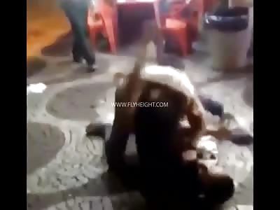 Guy Gets Choked Out During A Street Fight With Someone Who Knows Jiu-Jitsu