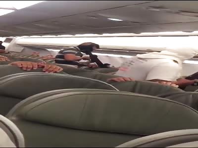 Damn! Cartel Kidnaps a Plane full of Passengers