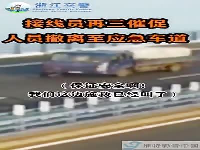 Stupid Chinese truck driver caused horrific crash 