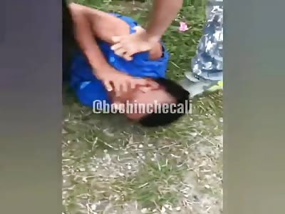 Two young thieves arrested and gets hard beating 