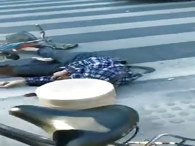 Truck crush cyclists dead in china
