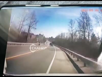 The last seconds of the motorcyclist's life were caught on video