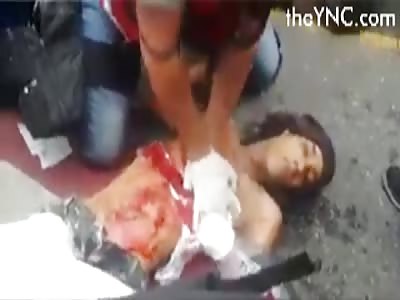 Maduro forces have killed the 17 year old protester Neomar Lander in Caracas 