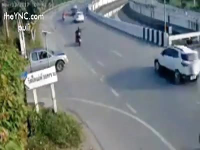 truck makes an accident and runs away