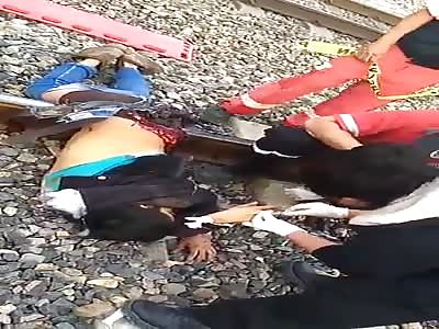 migrant fell to the train tracks