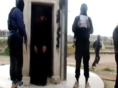 ISIS EXECUTION TO A WOMAN