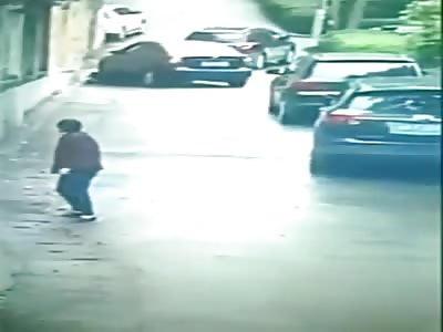 MAN ATROPELLED BY AUTOMOBILE