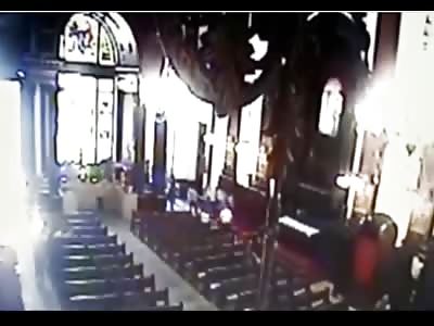 A man kills 4 people inside the Cathedral in Campinas (SP) Brazil and 