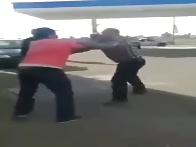 to the blows at the gas station Mexico