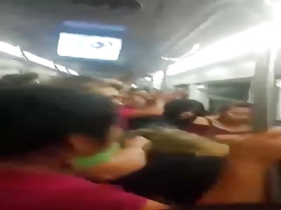 Fat lady have problem in metro
