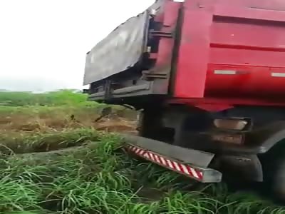 truck driver die in accident