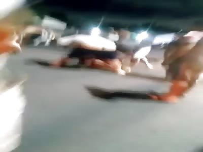 (Full vÃ­deo) thief brutally beaten to death by angry mob