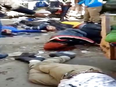 (Aftermath) suicide attacks in Baghdad market