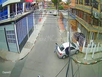 BogotÃ¡ man is killed with a shot in the head +(aftermath)