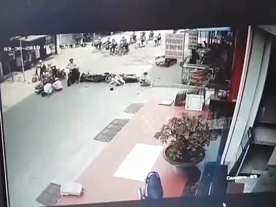 Brutal head on collision on scooters