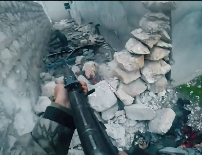 New Gopro Killings And Combat Footage From The Frontlines 