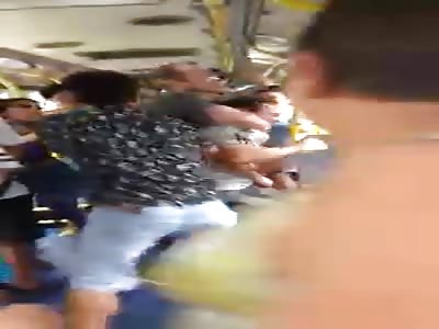 Man abuses woman inside the bus and picks up several passengers
