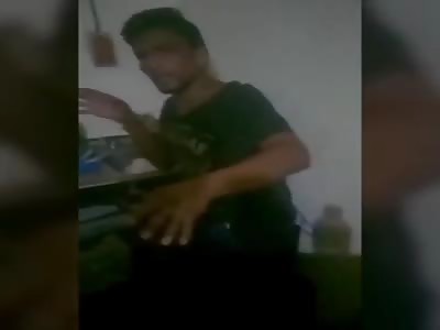 Man finds thief inside his house and broadcast on Facebook live