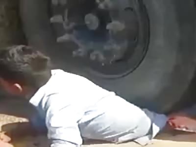 Horrible accident man gets trapped under the wheel of truck