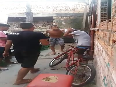 thief punished in favela 
