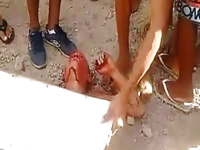 (full video) thief brutally beaten 