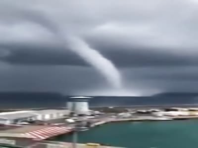 Marine tornado reaches the coasts of France