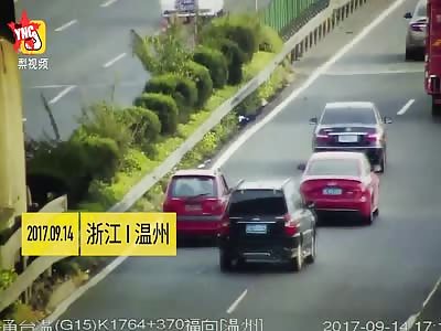 never check your engine on a busy motorway in china