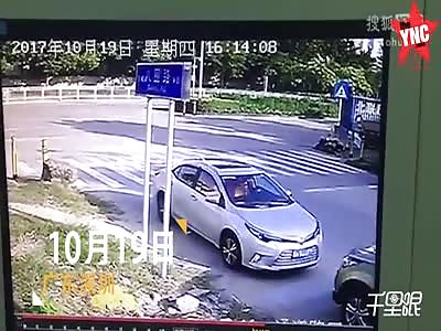 woman is killed by a truck in Guangdong
