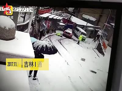 because of snow taxi driver crashed in a police man in Tonghua