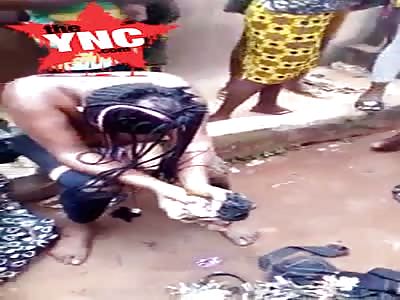 Female thief caught with dozens of Masterkeys in Nigeria, Stripped Naked