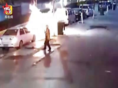a van sets on fire when man turns on the ignition in Weihui City