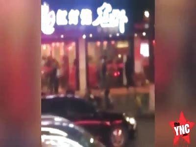 goons smash up a restaurant in Guilin with machetes  