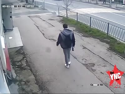 Dude walking with a beer gets brutally hit by a bus