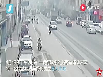 4-year-old boy crushed by a suv in Liuzhou.