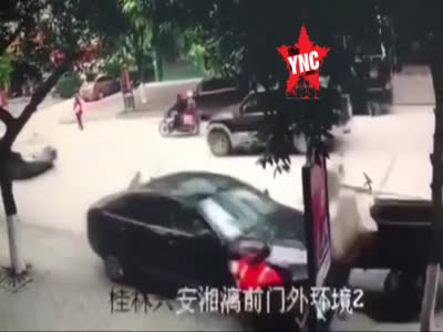 sanitation worker killed in  Guilin At about 15:43 pm 