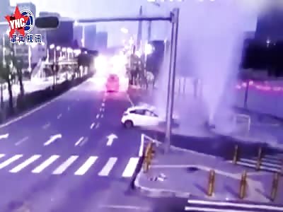 accident , at the intersection of Wuhe Avenue in Longhua District, Shenzhen