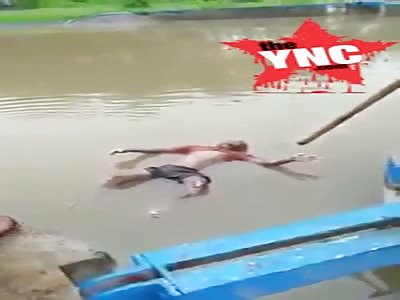The dead body of the man discovered by a farmer  with no identification at Lodoagung river, in Sutojayan Subdistrict, Blitar Regency, East Java