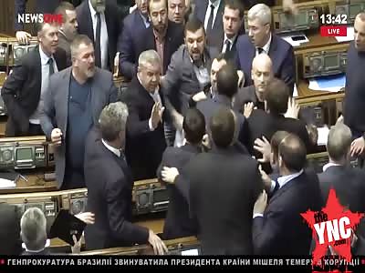 a big fight  went on in today's Ukrainian parliament session
