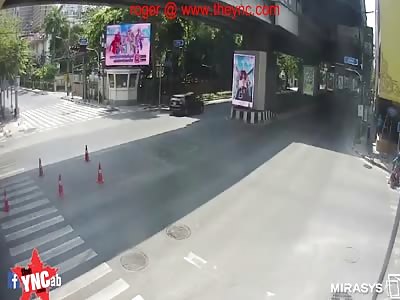  zebra crossing accident in Thailand