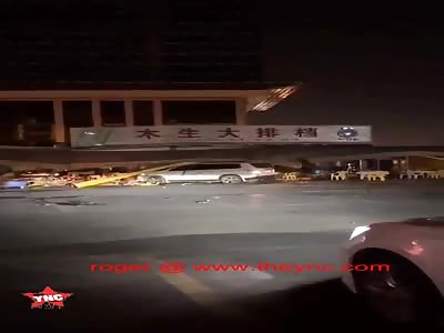 Man destroys a whole street market with his car in Sanshui