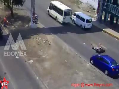 bike collides into a minibus in Mexico 